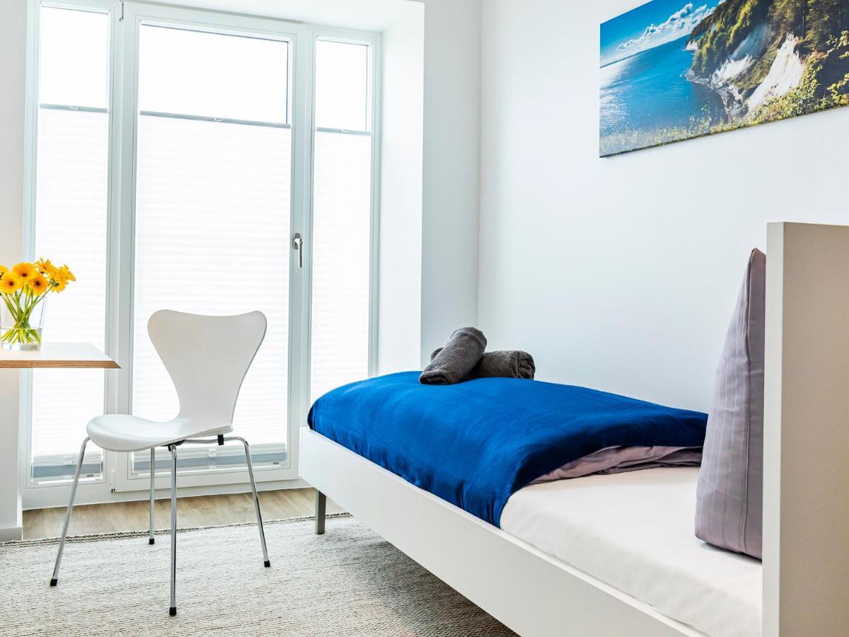 Fewo Prora - Smart & Sunny Jasmund Apartment